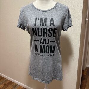 Gray Graphic T-Shirt - Nurse and Mom - Size Medium